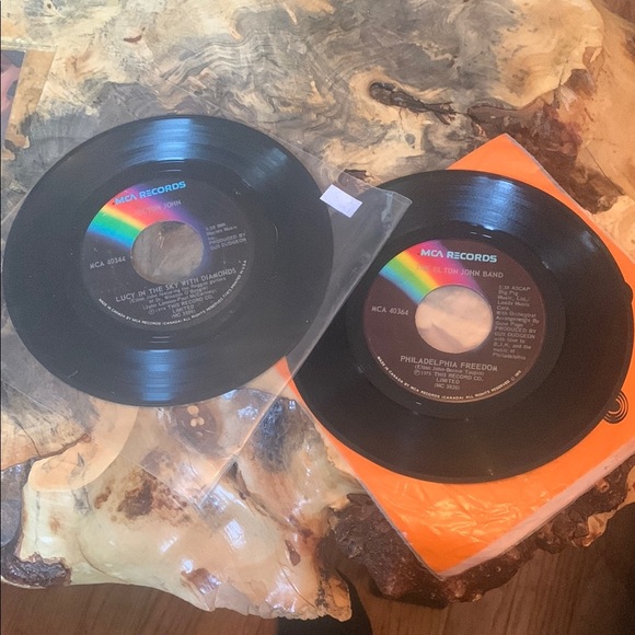 Vintage MCA Records Vinyl Records Set Elton John 45 RPM - Picture 2 of 6